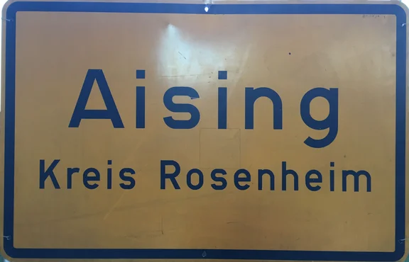 Aisinger Ortsschild.jpg